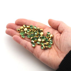 Lot 110 pcs Vintage Peridot Green glue soldering round Brass Montees 7 mm faceted MC rhinestones Preciosa fancy chaton stones