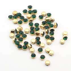 Lot 50 pcs Vintage Emerald Green glue soldering round Brass Montees 8 mm faceted MC rhinestones Preciosa fancy chaton stones