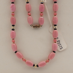 Vintage Czech necklace pink oval marble round glass beads 