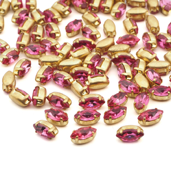 Lot 95 pcs Vintage Pink Brass tiny Navettes 10x5 mm faceted loose rhinestones chaton stones