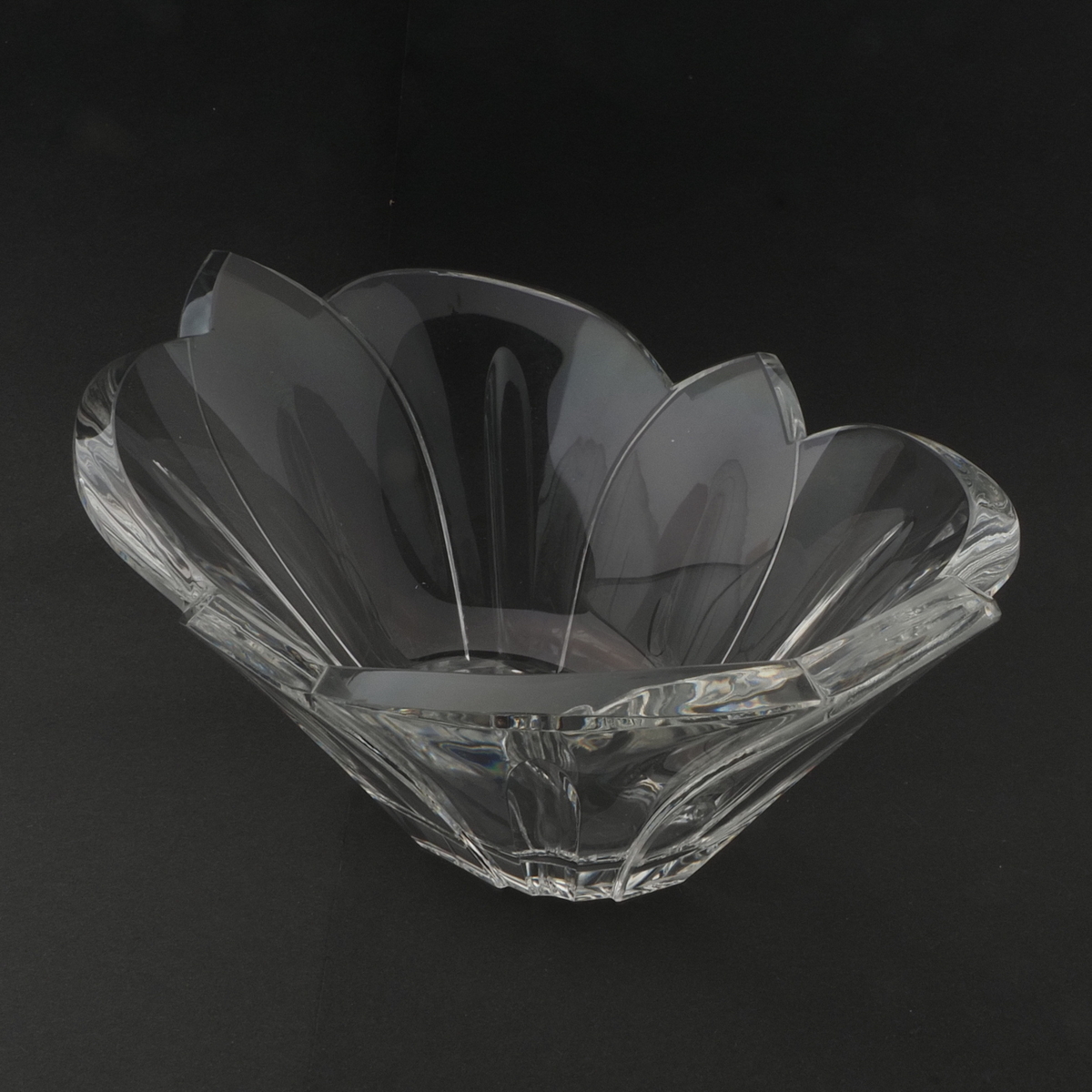 Large Marquis By Waterford Modern Contemporary hotsell Fruit Saladd Bowl